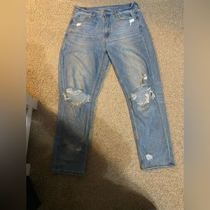 American Eagle mom jeans